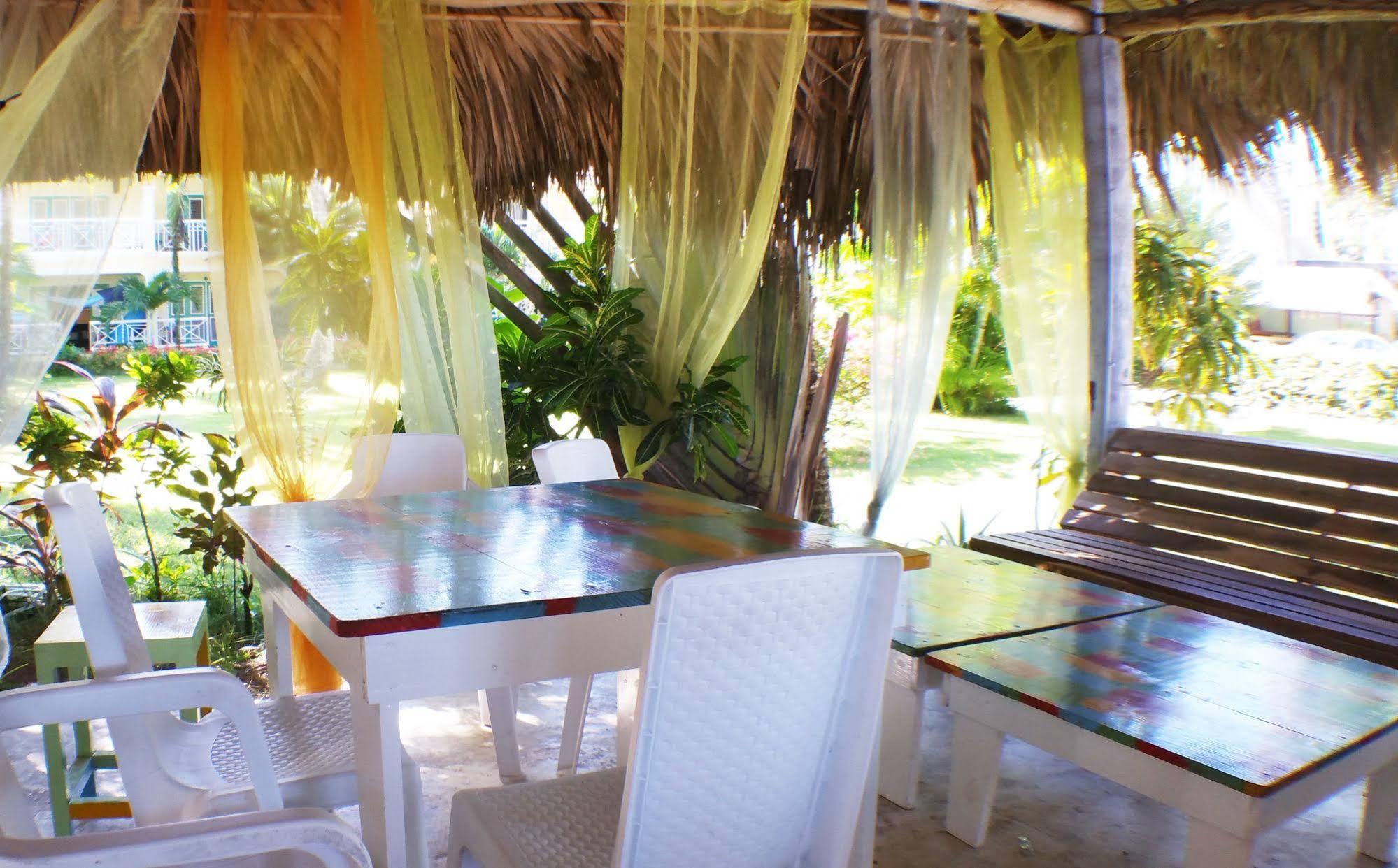 Hotel Los Pinos لاس تاريناس المظهر الخارجي الصورة